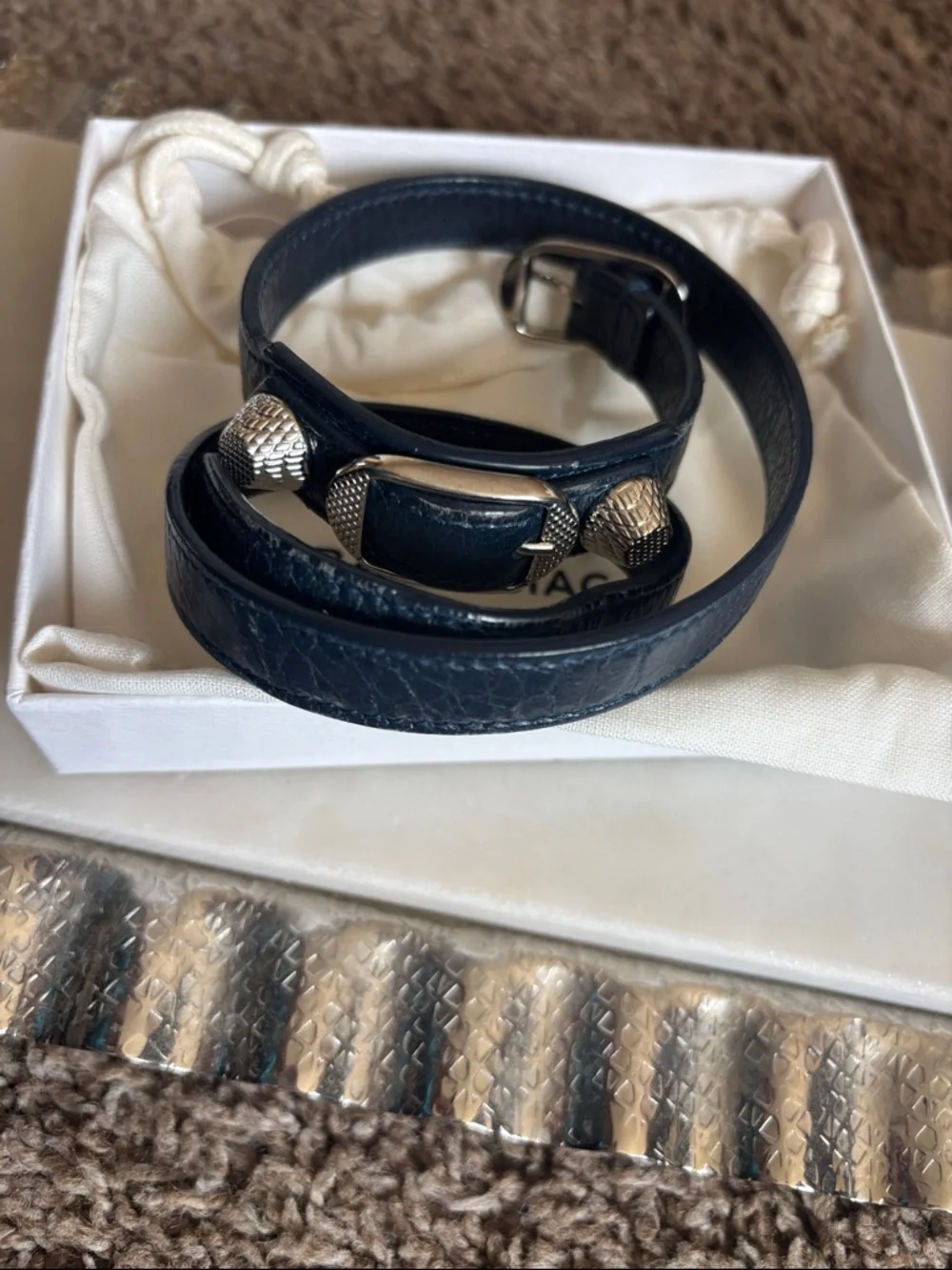 Balenciaga Leather Giant Arena Trip Wrap Bracelet in dark navy - Picture 3 of 9
